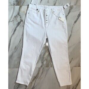 Good American Good Curve Skinny Crop Bttn Fly  destressed Size 16 white $128 MSR